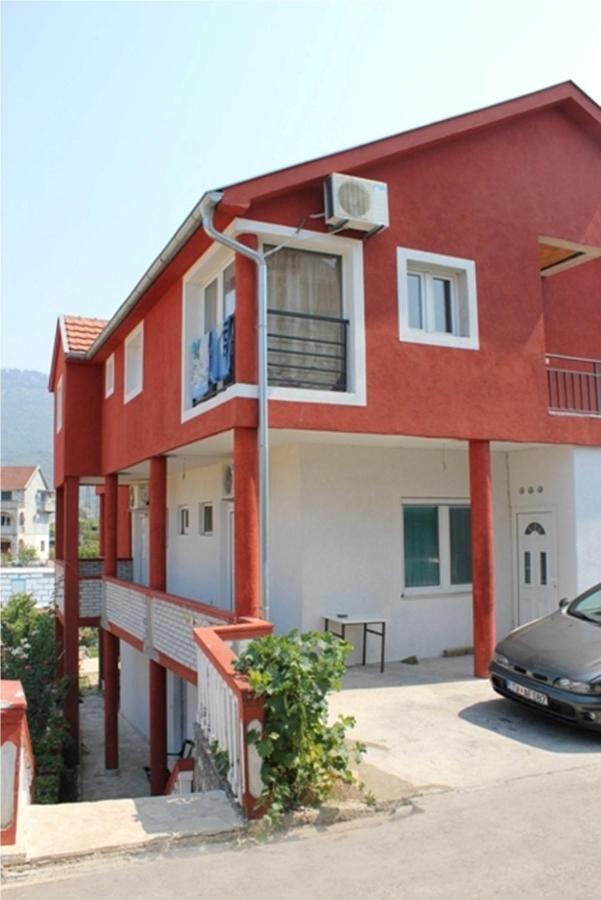 Apartments Bordo Тиват Екстер'єр фото