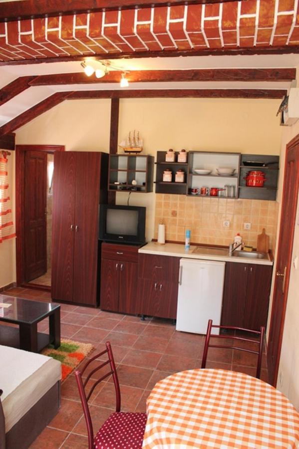 Apartments Bordo Тиват Номер фото