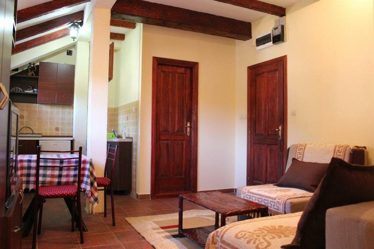 Apartments Bordo Тиват Екстер'єр фото